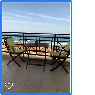 Апартаменты Beachfront