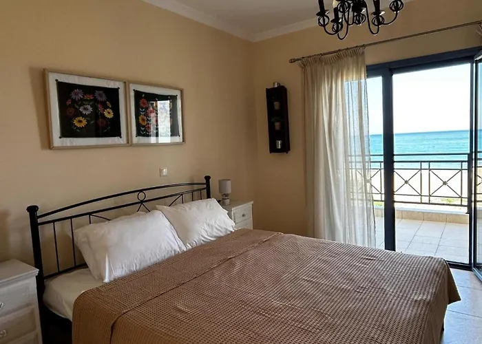 Beachfront Apartamento Kárpatos