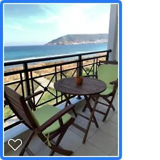 Beachfront Apartman *